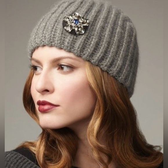 Vintage Poinsettia Wreath, Circa 1950’s - Picture 9 of 10